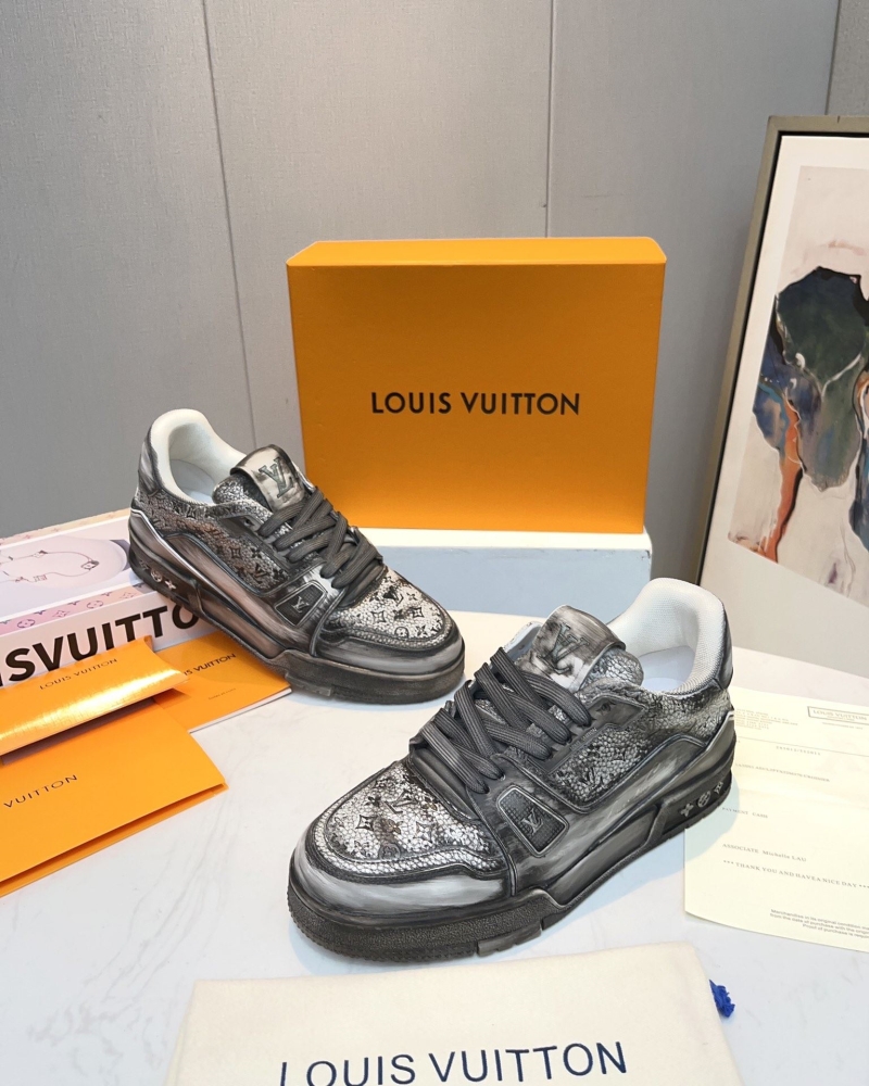 Louis Vuitton Sneakers